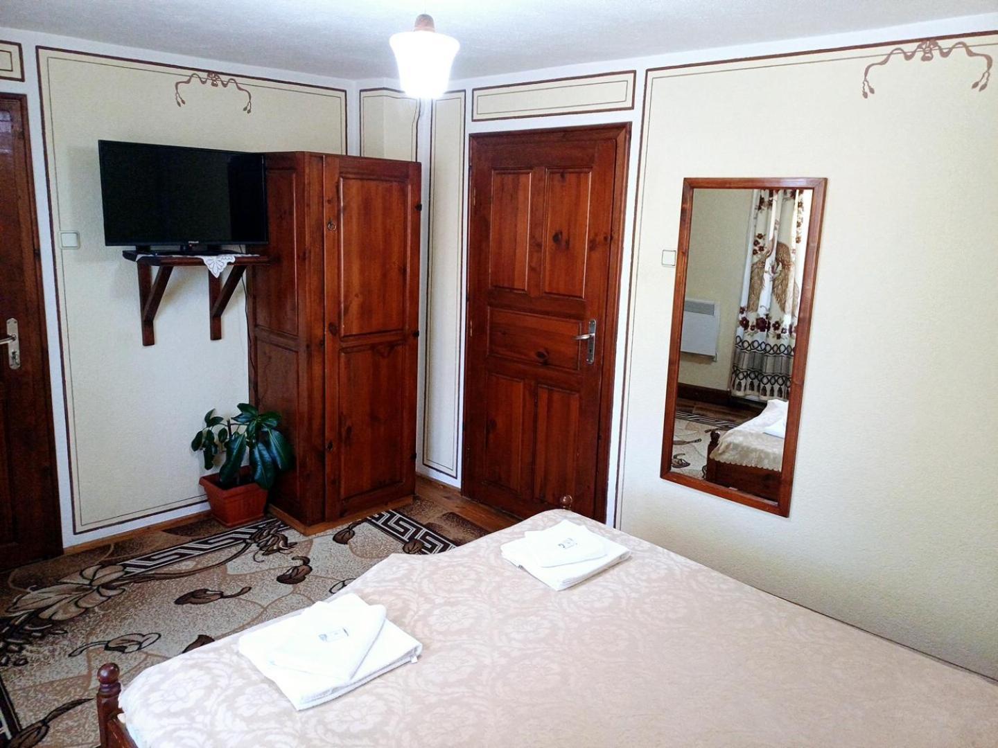 Guest Rooms Dona Koprivshtitsa Exterior photo