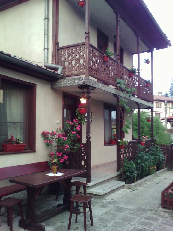 Guest Rooms Dona Koprivshtitsa Exterior photo